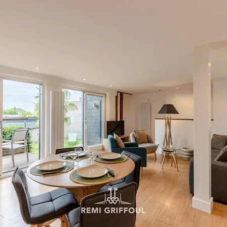 Lägenhet The Duplex Varin Beautiful & Garden 4 People *