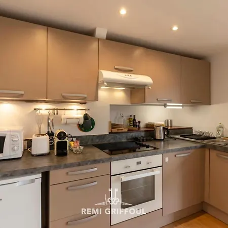 The Duplex Varin Beautiful Apartment&garden 4 People Appartement *