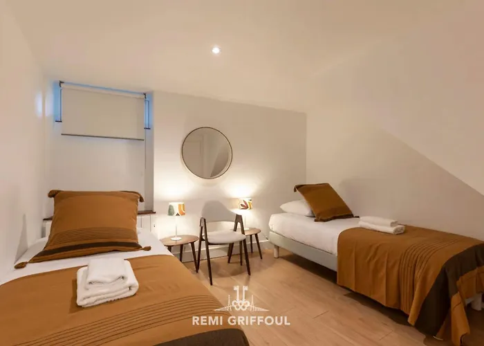 Apartment The Duplex Varin Beautiful & Garden 4 People Honfleur