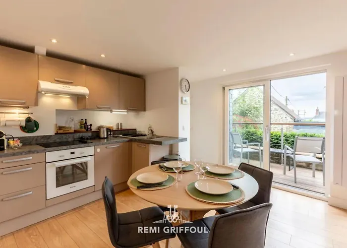 The Duplex Varin Beautiful & Garden 4 People * 옹플뢰르