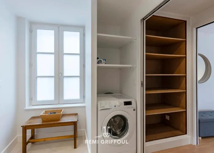 The Duplex Varin Beautiful & Garden 4 People